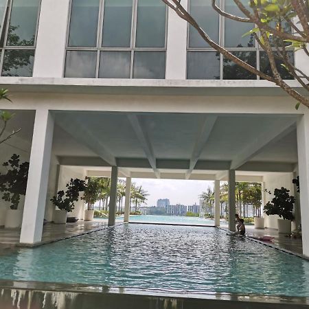 Studio Apartment Cyberjaya Near Bus Terminal Extérieur photo